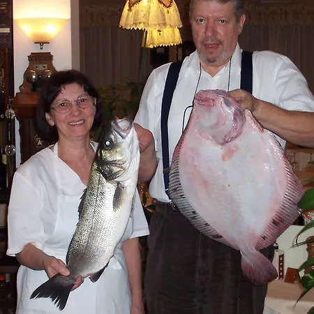 아이 캄피 디 마르첼로 3* 몬팔코네