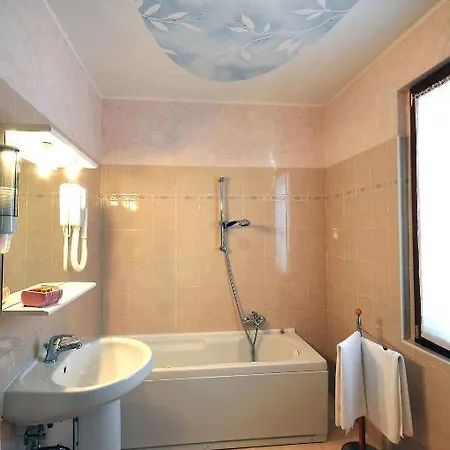 Hotel Ai Campi Di Marcello 3*